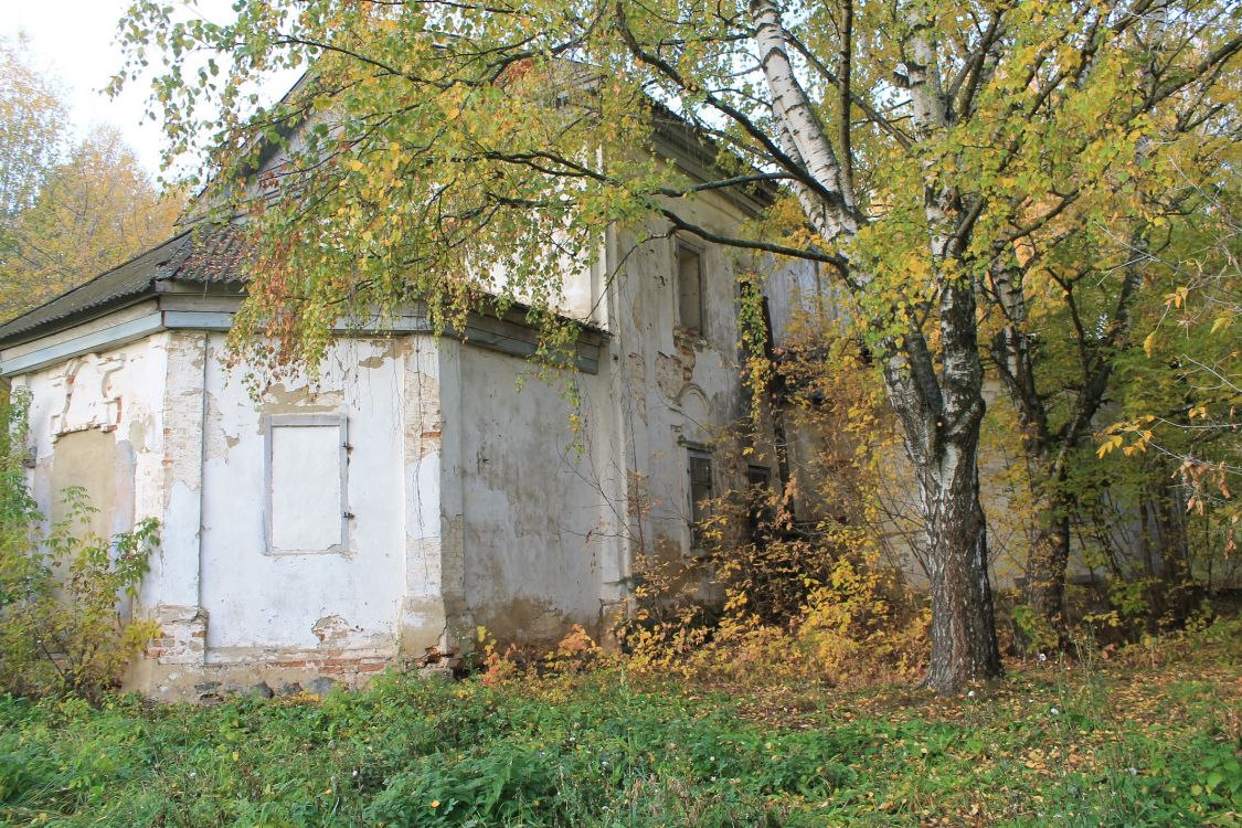 Церковь Троицы Живоначальной, Капасово (Атяшевский район, Республика Мордовия). фасады