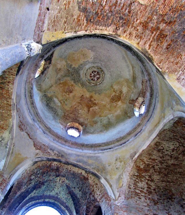Церковь Казанской иконы Божией Матери, Чеберчино (Дубёнский район, Республика Мордовия). интерьер и убранство, арки и тромпы свода