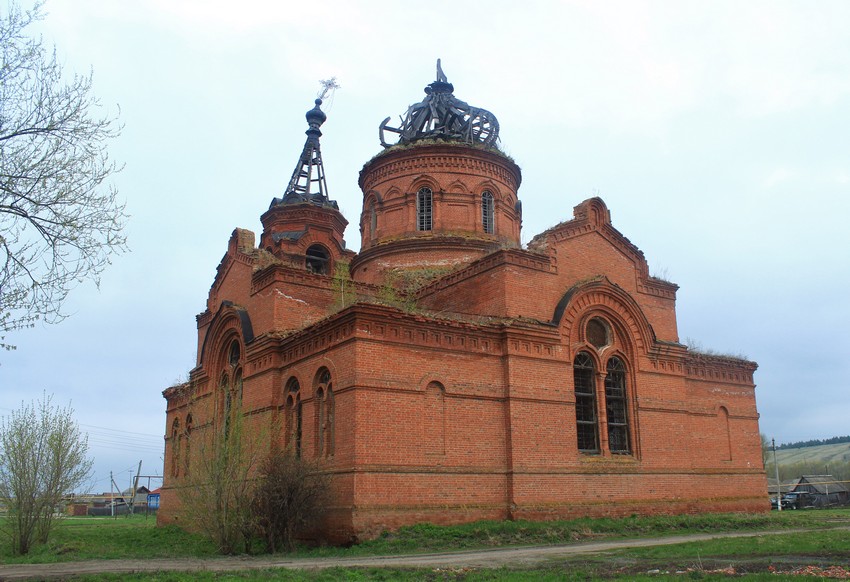 Косогоры. Церковь Николая Чудотворца. общий вид в ландшафте, Вид с юго-востока