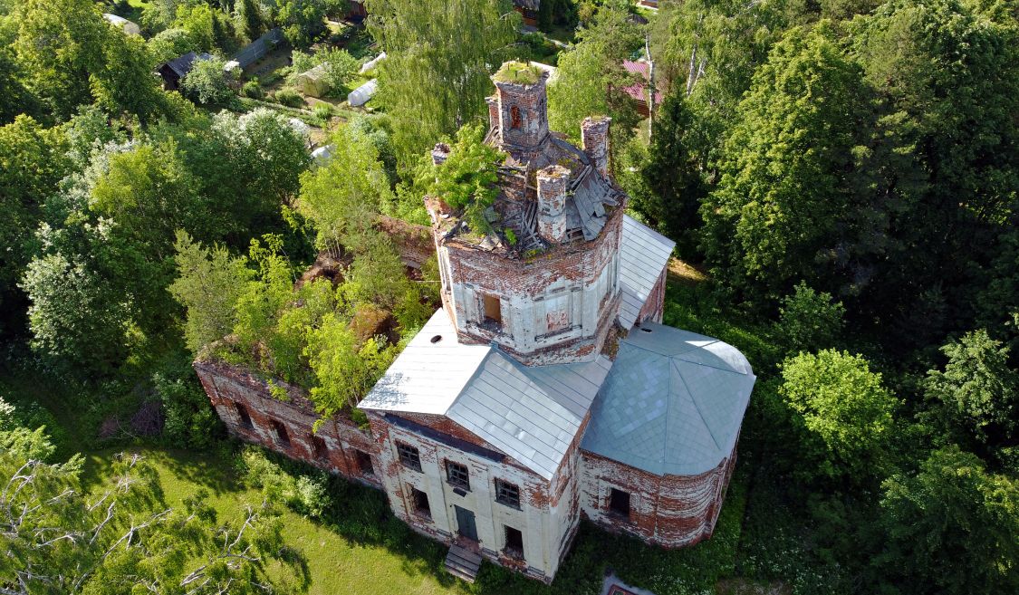 Церковь Георгия Победоносца, Егорий (Ивановский район, Ивановская область). общий вид в ландшафте