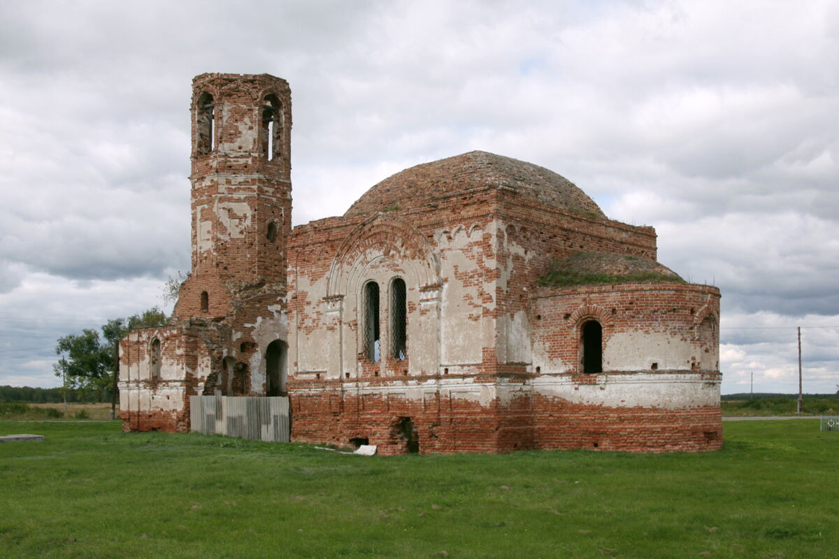 Церковь Петра и Павла, Петухи (Шумихинский район, Курганская область). фасады, Вид с юго-востока