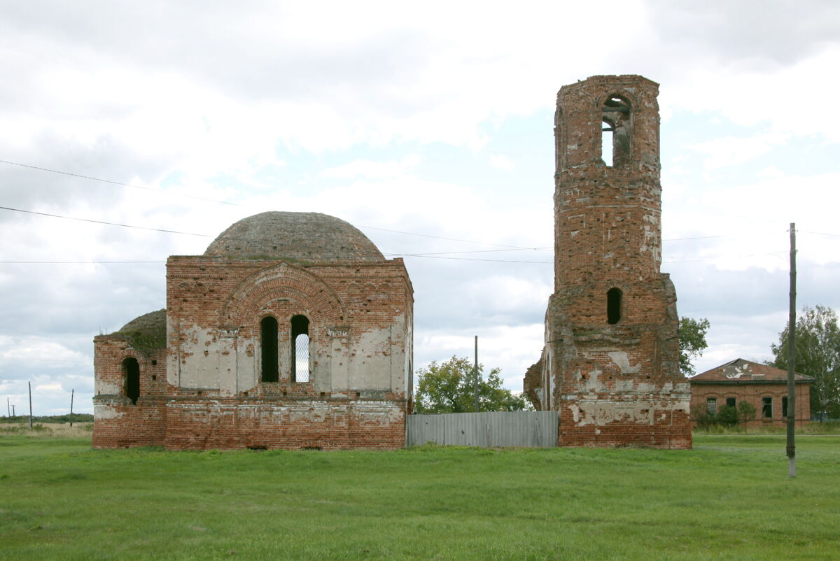 Церковь Петра и Павла, Петухи (Шумихинский район, Курганская область). фасады, Вид с севера