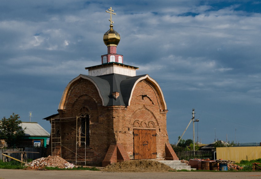 Ипатово. Часовня Тихона Калужского. общий вид в ландшафте