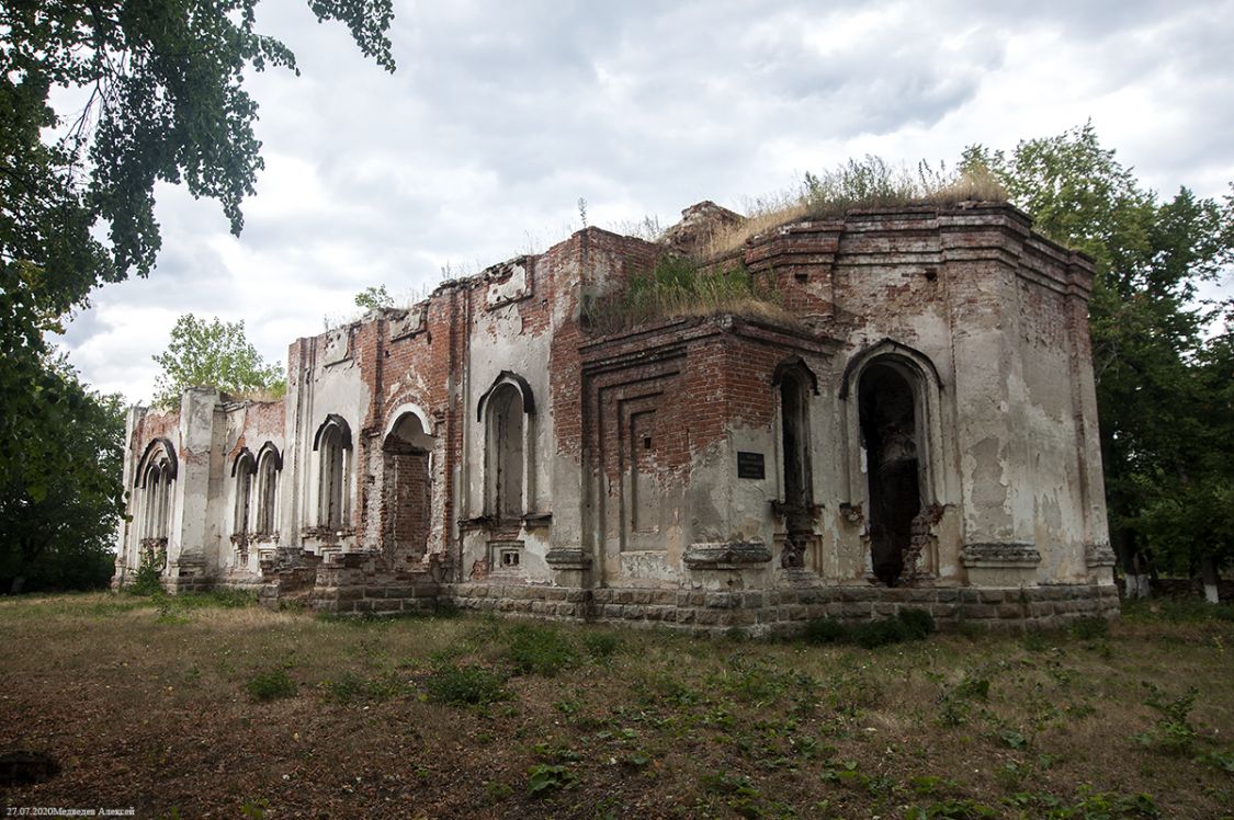 Чинеево. Церковь Власия. фасады