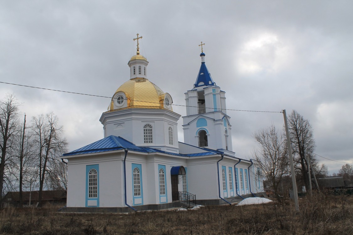 Церковь Петра и Павла, Верх-Ушнур (Советский район, Республика Марий Эл). фасады, Фасады