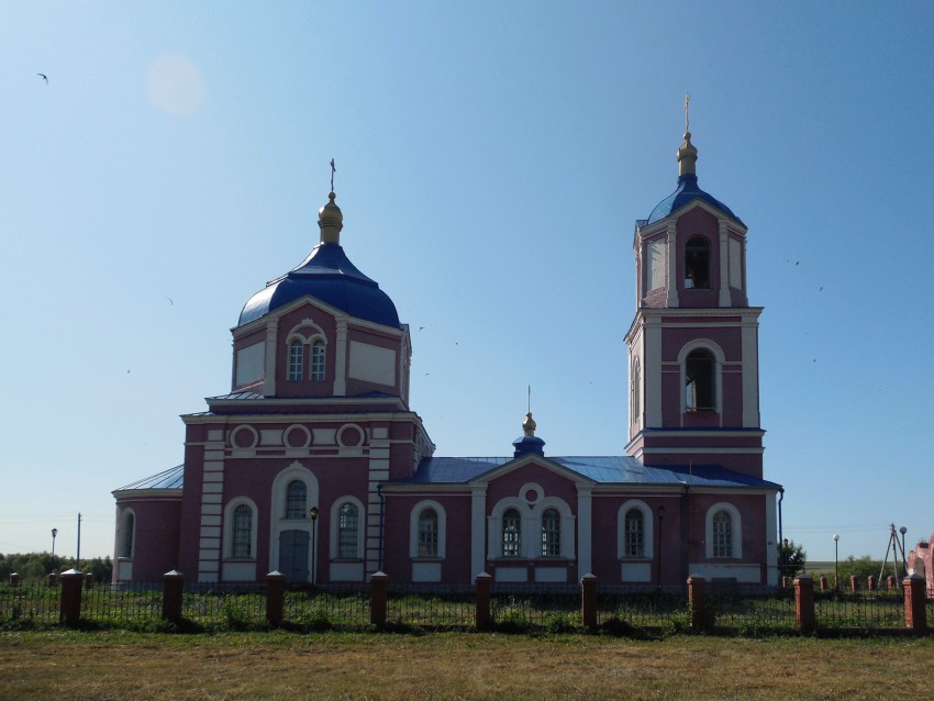 Церковь Михаила Архангела, Кармалы (Нижнекамский район, Республика Татарстан). фасады