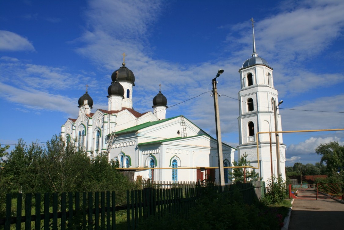 Церковь Покрова Пресвятой Богородицы, Марисола (Сернурский район, Республика Марий Эл). фасады