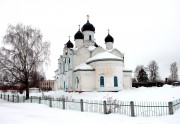 Марисола. Покрова Пресвятой Богородицы, церковь