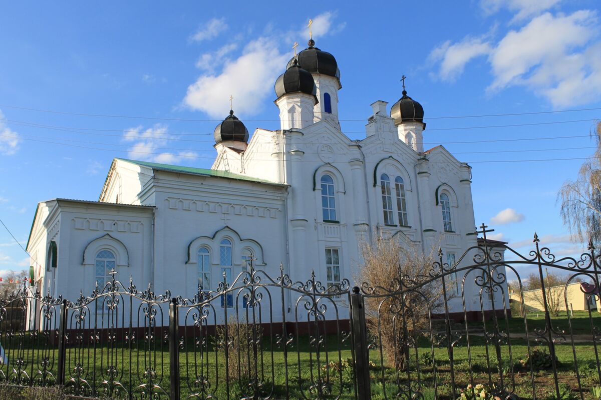 Церковь Покрова Пресвятой Богородицы, Марисола (Сернурский район, Республика Марий Эл). архитектурные детали, Церковная ограда