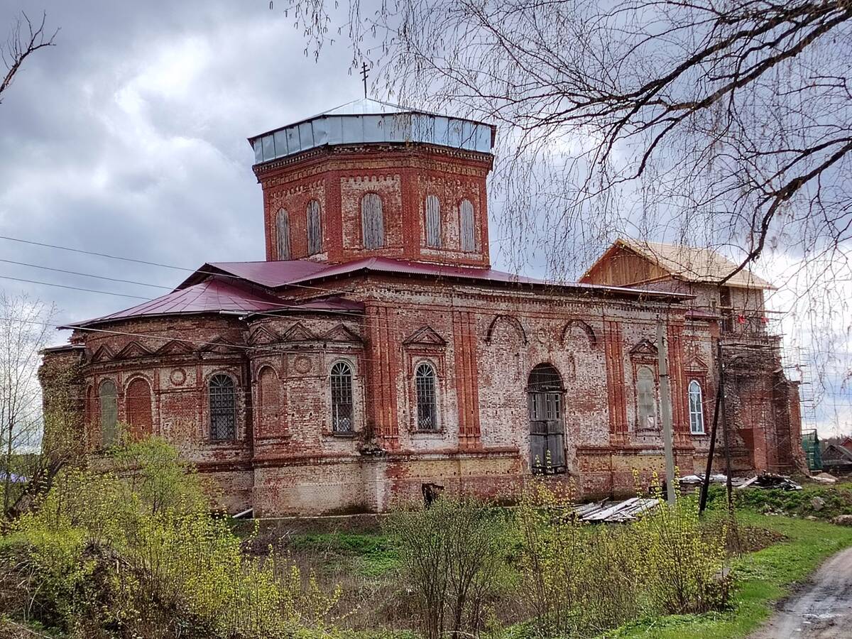 Церковь Троицы Живоначальной, Илеть (Параньгинский район, Республика Марий Эл). фасады