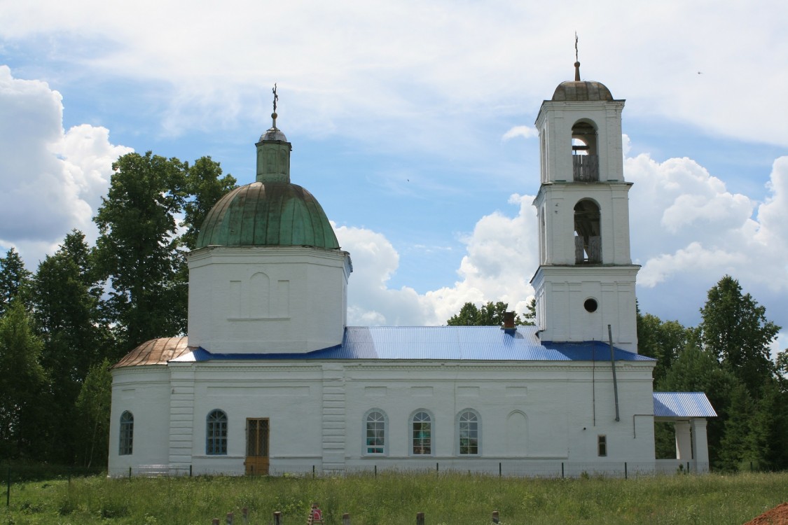 Церковь Покрова Пресвятой Богородицы, Упша (Оршанский район, Республика Марий Эл). фасады