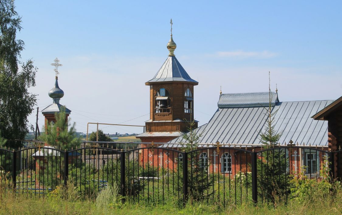 Церковь Сошествия Святого Духа, Усола (Горномарийский район, Республика Марий Эл). фасады, Фасады