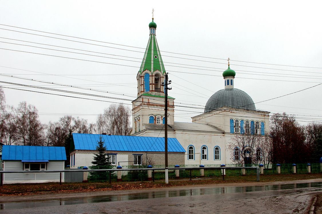 Церковь Димитрия Солунского, Новые Параты (Волжский район и г. Волжск, Республика Марий Эл). фасады