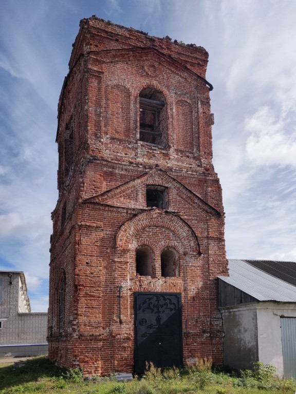 Церковь Троицы Живоначальной (старая), Помары (Волжский район и г. Волжск, Республика Марий Эл). фасады, Вид на сохранившуюся колокольню с запада