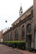 Церковь Николая Чудотворца, Церковь Tichelkerk со стороны улицы Tichelstraat. <br>, Амстердам, Нидерланды, Прочие страны