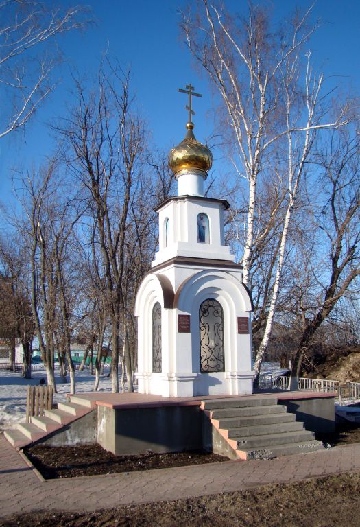 Мулловка. Часовня в память жителей Мулловки, участников Великой Отечественной войны. фасады, Часовня