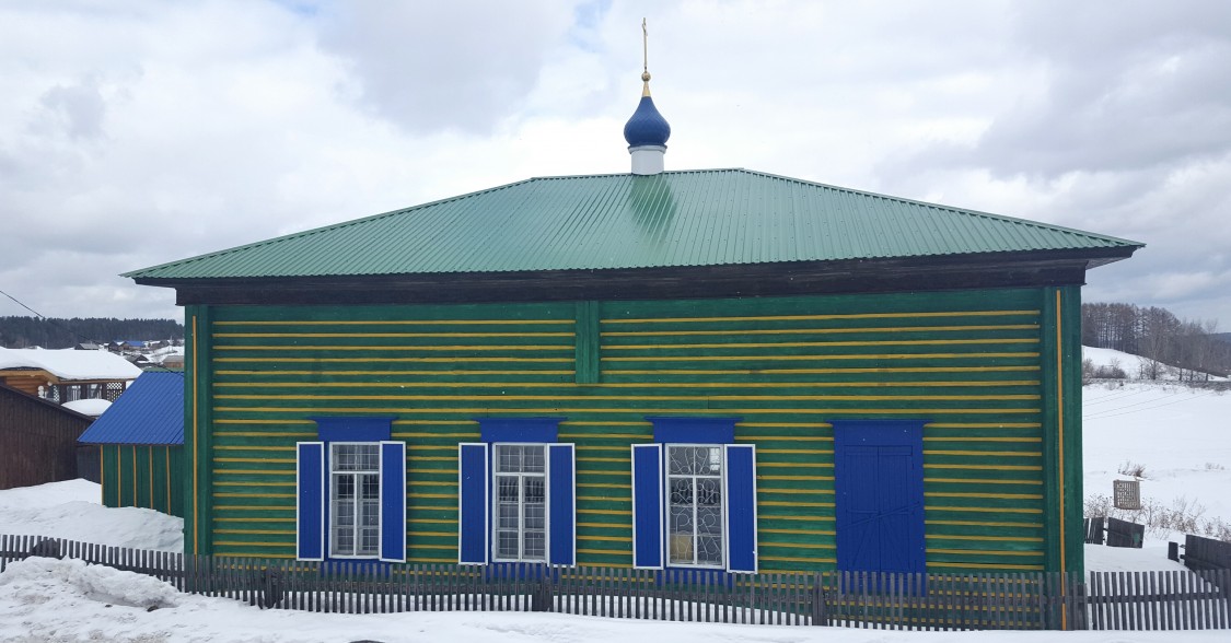 Часовня Рождества Христова, Чусовое (Шалинский район (Шалинский ГО и ГО Староуткинск), Свердловская область). фасады