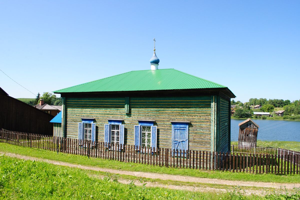 Часовня Рождества Христова, Чусовое (Шалинский район (Шалинский ГО и ГО Староуткинск), Свердловская область). фасады