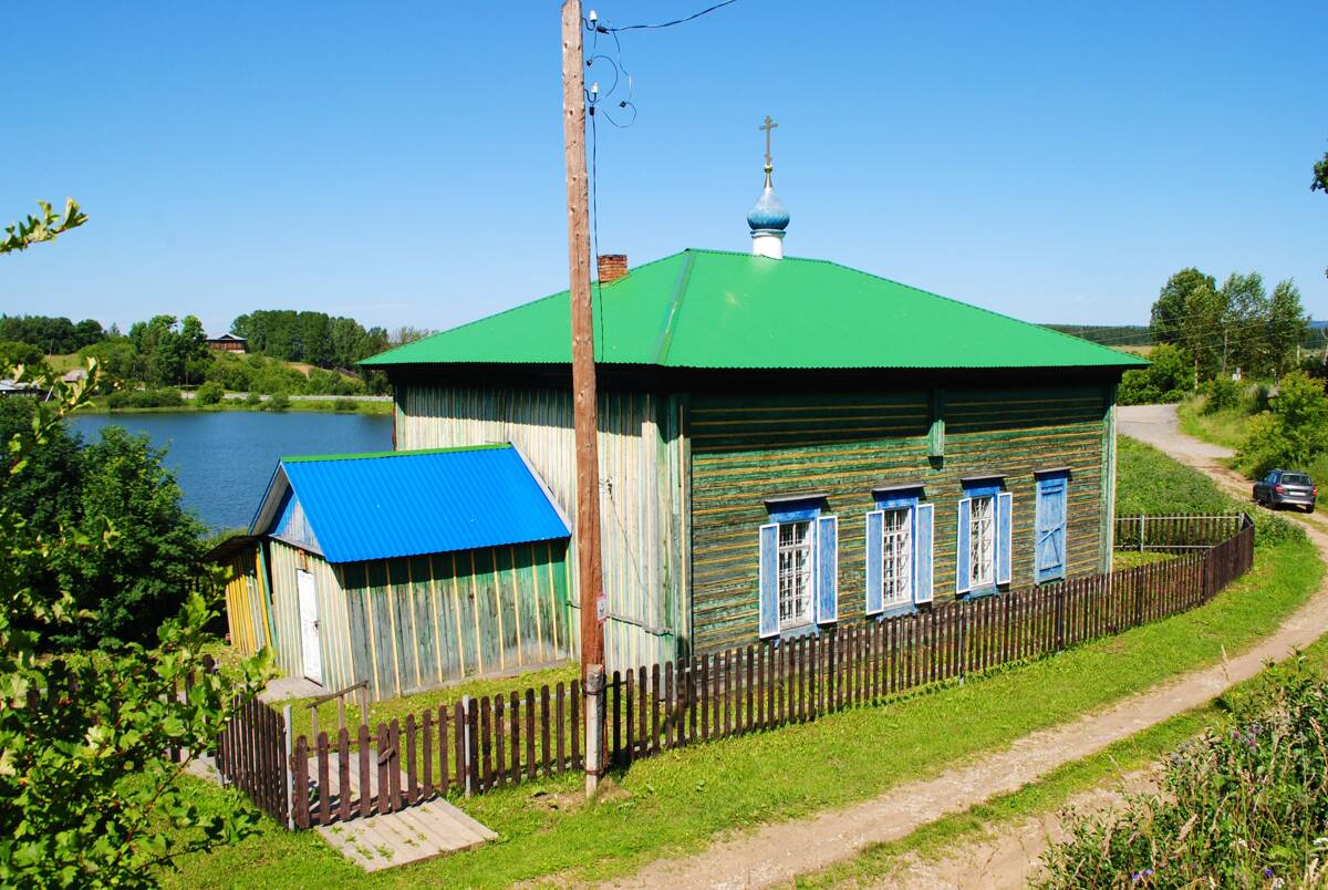 Часовня Рождества Христова, Чусовое (Шалинский район (Шалинский ГО и ГО Староуткинск), Свердловская область). фасады