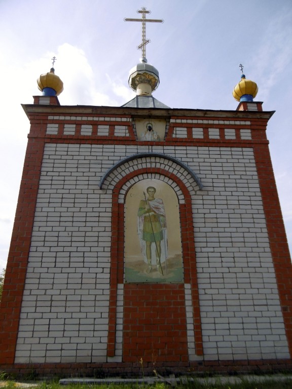 Часовня Димитрия Солунского, Старые Параты (Волжский район и г. Волжск, Республика Марий Эл). архитектурные детали, Восточный фасад часовни 