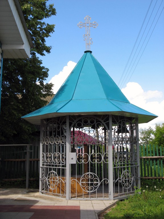 Церковь Троицы Живоначальной (новая), Помары (Волжский район и г. Волжск, Республика Марий Эл). дополнительная информация, Звонница церкви