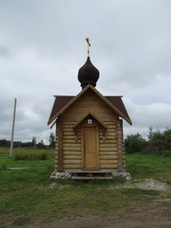 Часовня Пантелеимона Целителя, Мойка (Батецкий район, Новгородская область). фасады