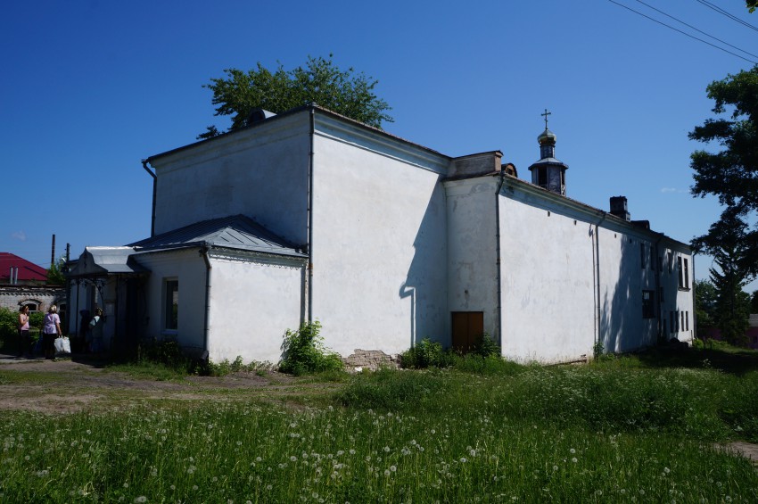 Красные Баки. Церковь Покрова Пресвятой Богородицы. общий вид в ландшафте