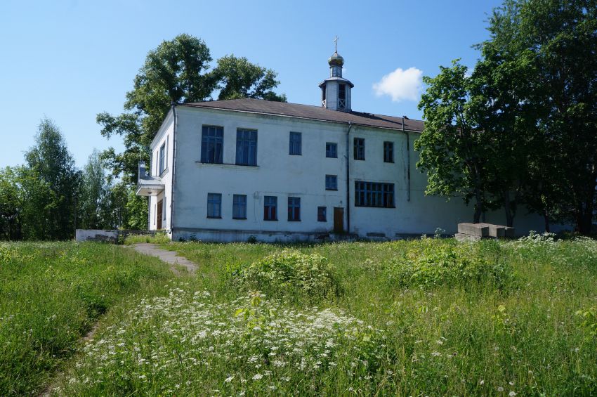 Церковь Покрова Пресвятой Богородицы, Красные Баки (Краснобаковский район, Нижегородская область). архитектурные детали