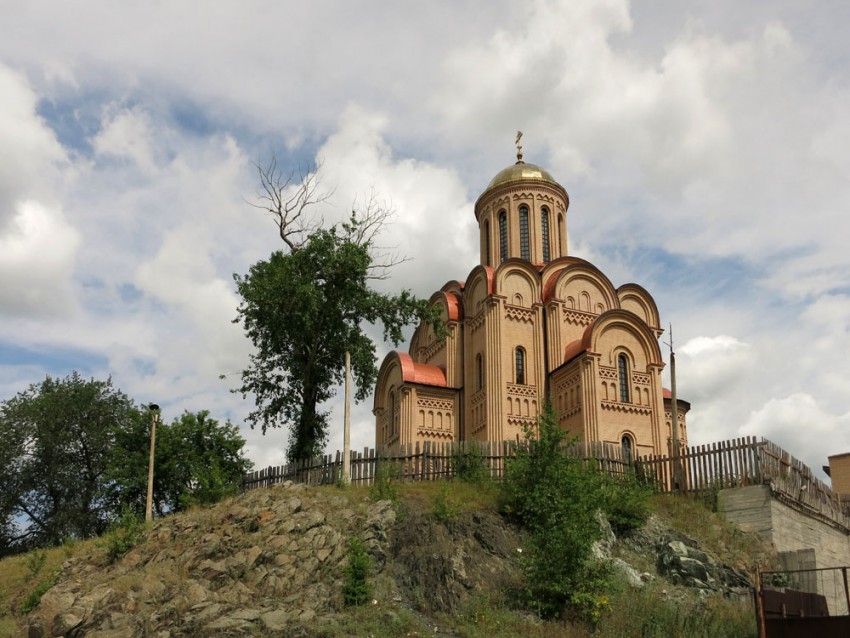 Тургояк. Церковь Михаила Архангела. фасады