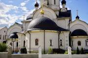 Южнопортовый. Кирилла и Мефодия на Дубровке, церковь