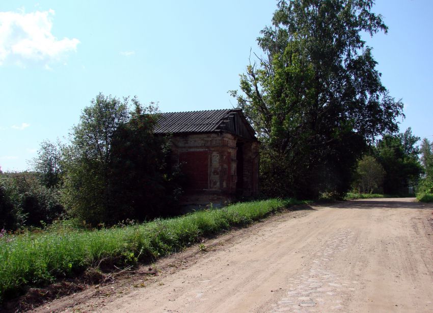 Часовня Пантелеимона Целителя, Алёксино (Плюсский район, Псковская область). фасады