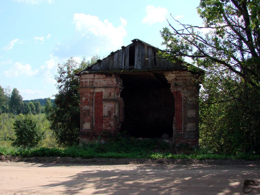 Часовня Пантелеимона Целителя, Алёксино (Плюсский район, Псковская область). фасады