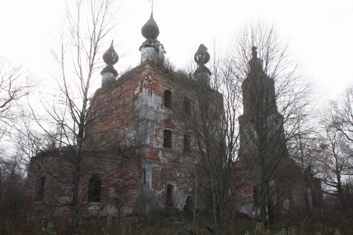 Белое. Церковь Благовещения Пресвятой Богородицы. фасады