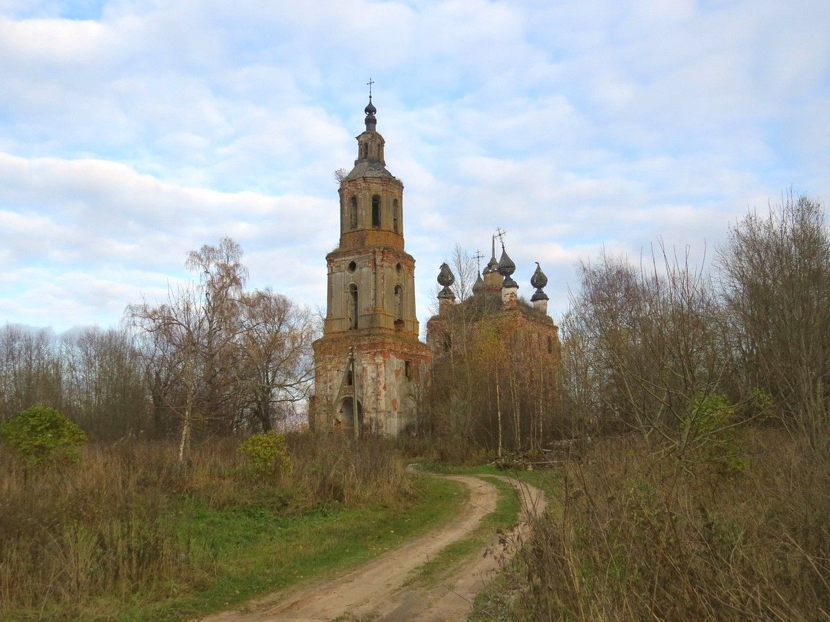 Белое. Церковь Благовещения Пресвятой Богородицы. фасады