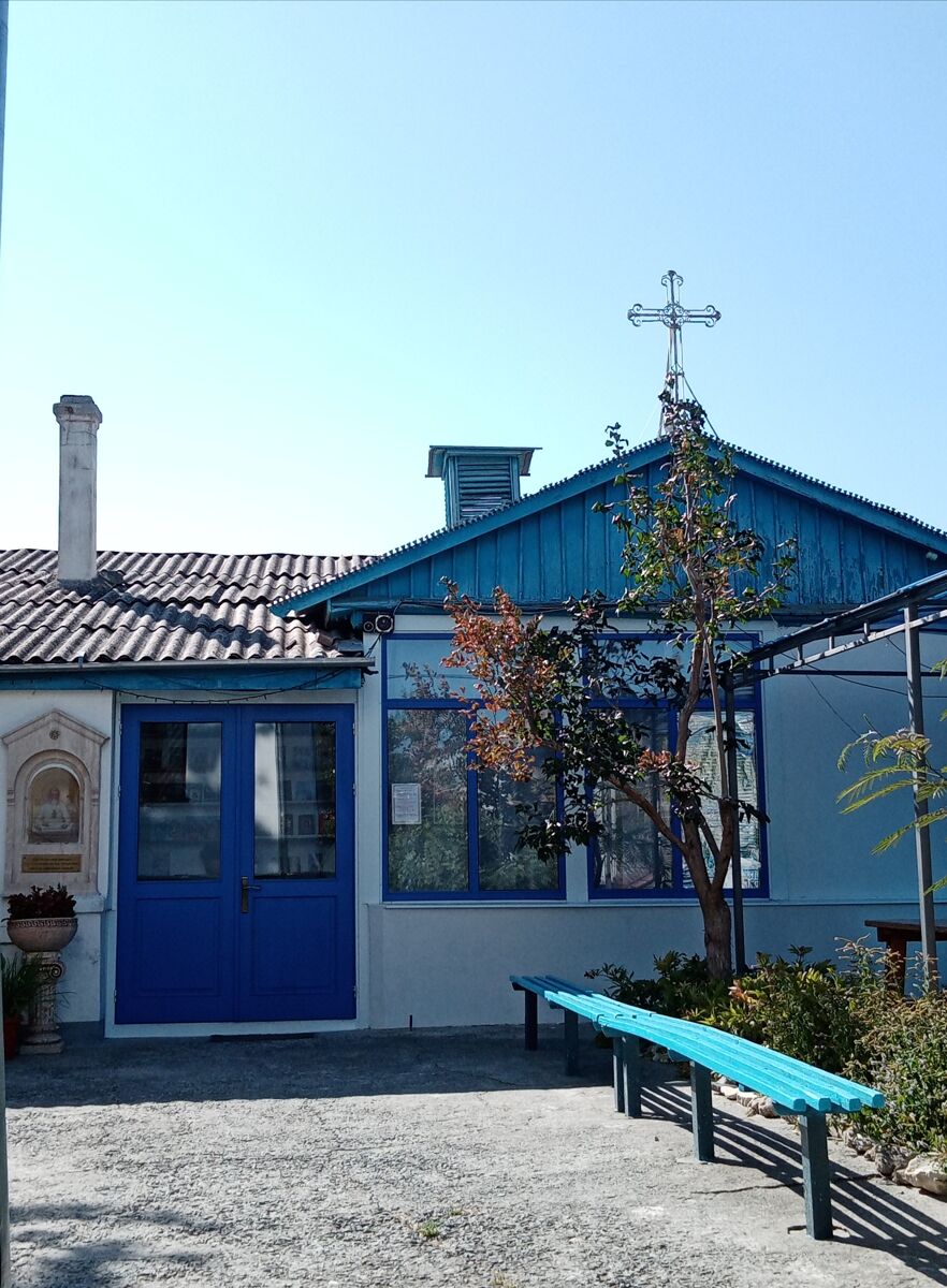 Церковь Николая Чудотворца, Бахчисарай (Бахчисарайский район, Республика Крым). фасады, Вход в храм