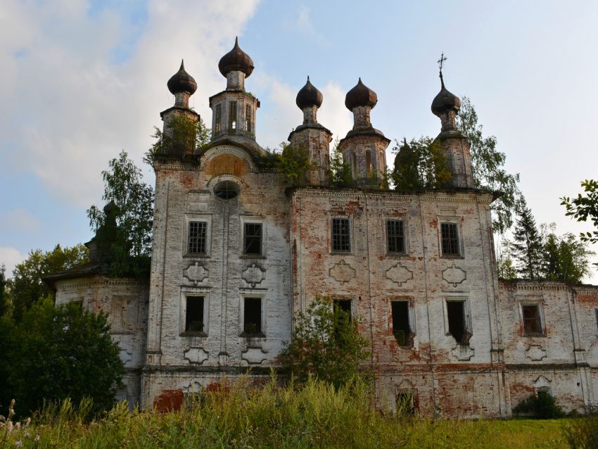 Церковь Покрова Пресвятой Богородицы, Замошье (Сокольский район, Вологодская область). фасады, Северный фасад основного объема