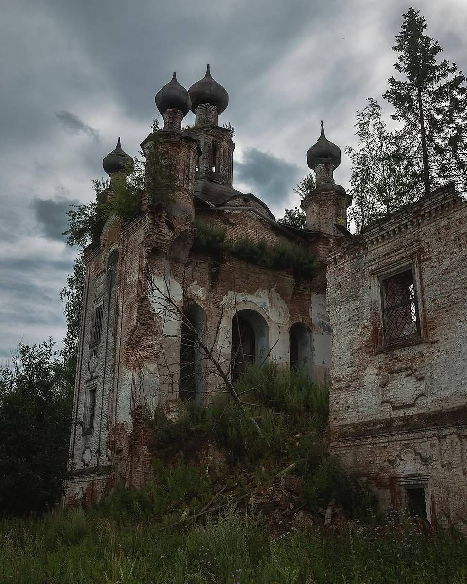 архитектурные детали. Церковь Покрова Пресвятой Богородицы, Замошье (Сокольский район, Вологодская область)