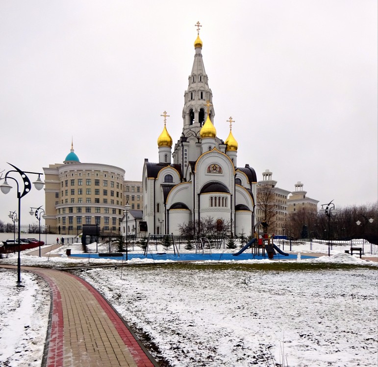 Храм в матвеевском