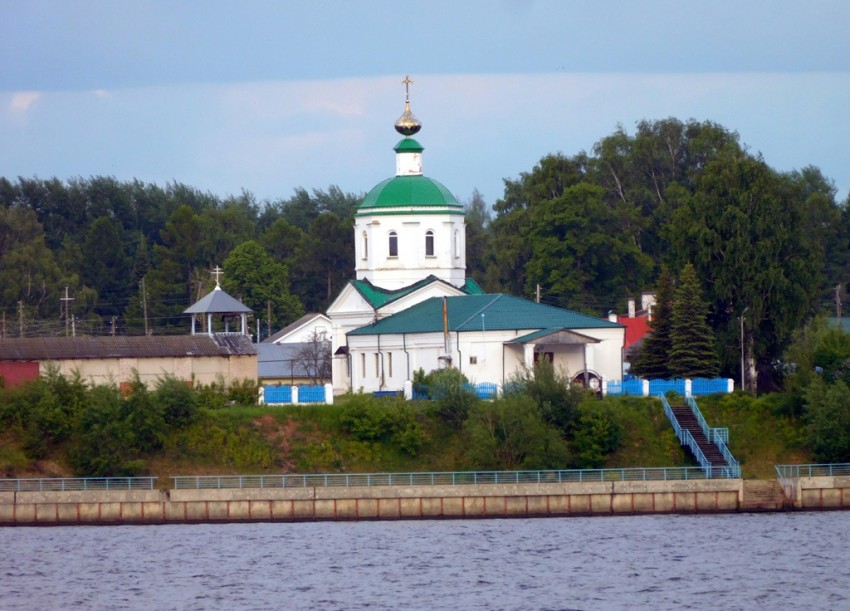 Сокольское. Церковь иконы Божией Матери 