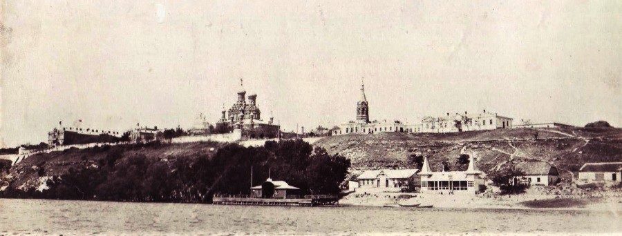Григорьевский Бизюков мужской монастырь, Красный Маяк (Бериславский район, Украина, Херсонская область). архивная фотография, Общий вид монастыря. Фото 1900-х годов