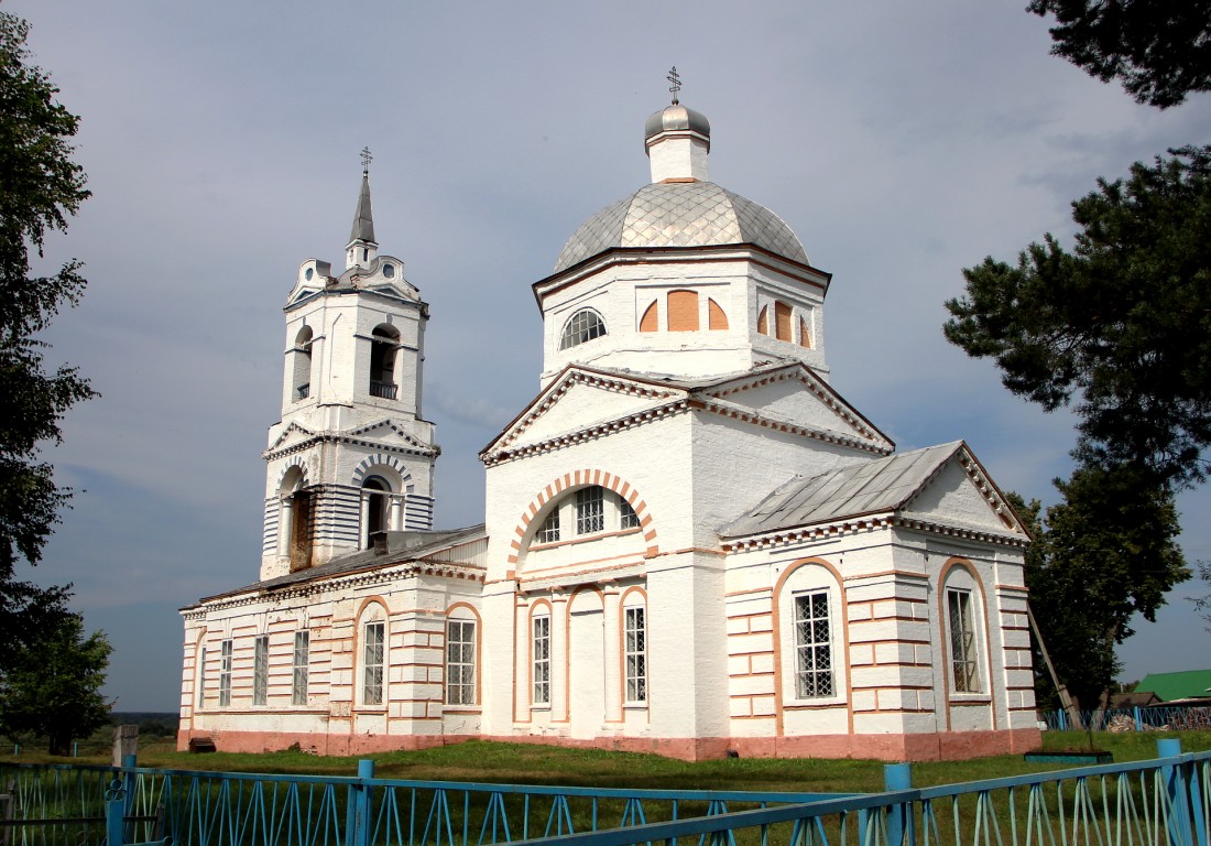 Церковь Смоленской иконы Божией Матери, Мусерье (Санчурский район, Кировская область). фасады