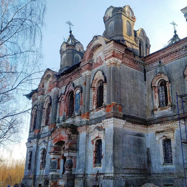 Церковь Вознесения Господня, Высокое (Кесовогорский район, Тверская область). архитектурные детали