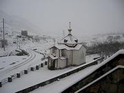 Аланский Успенский мужской монастырь. Церковь Жён-мироносиц, Церковь, вид от монастыря<br>, Хидикус (Хидыхъус), Алагирский район, Республика Северная Осетия-Алания