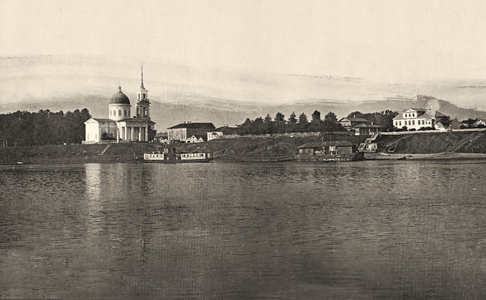Вид на собор Петра и Павла от реки Свирь. Фотография 1910-1920-х годов., архивная фотография. Собор Петра и Павла, Лодейное Поле (Лодейнопольский район, Ленинградская область)