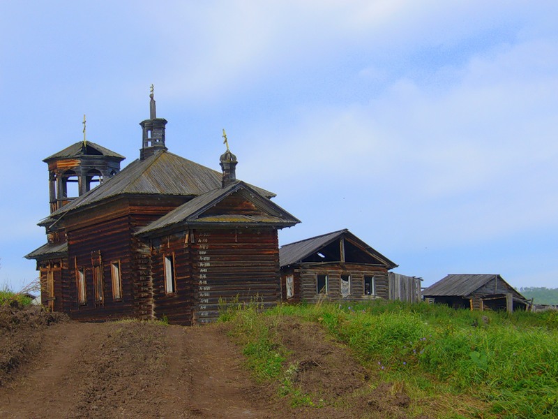 Мутина. Церковь Иннокентия, епископа Иркутского. общий вид в ландшафте, http://fotki.yandex.ru/users/gull-tiana/view/330209?page=0