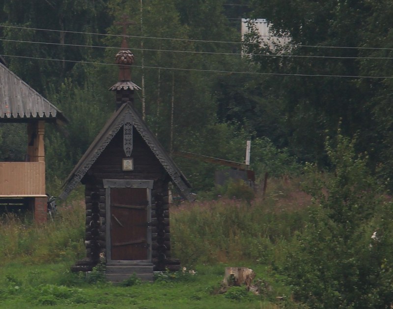 Селище. Часовня Новомучеников и исповедников Церкви Русской. общий вид в ландшафте, Вид с реки Волги