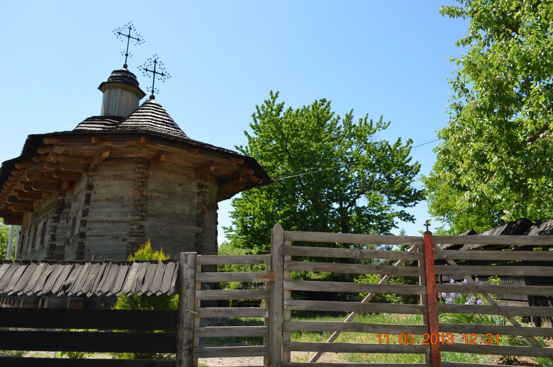 Церковь Покрова Пресвятой Богородицы, Паланка (Каларашский район, Молдова). фасады