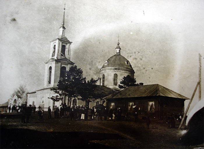 Церковь Михаила Архангела, Кувшинское (Санчурский район, Кировская область). архивная фотография, Фото с сайта: http://www.panoramio.com/photo/31312054