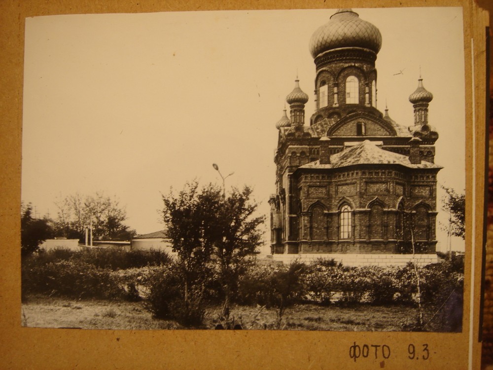 Боровское. Церковь Космы и Дамиана. архивная фотография, http://kst-eparhiya.kz/%D1%85%D1%80%D0%B0%D0%BC%D1%8B-%D0%B8-%D0%BF%D1%80%D0%B8%D1%85%D0%BE%D0%B4%D1%8B/khram-kosmy-i-damiana-p-borovskoe#.XleM16C3rcs