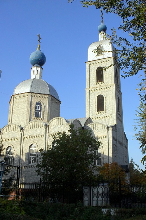 Тараз. Собор Успения Пресвятой Богородицы. фасады